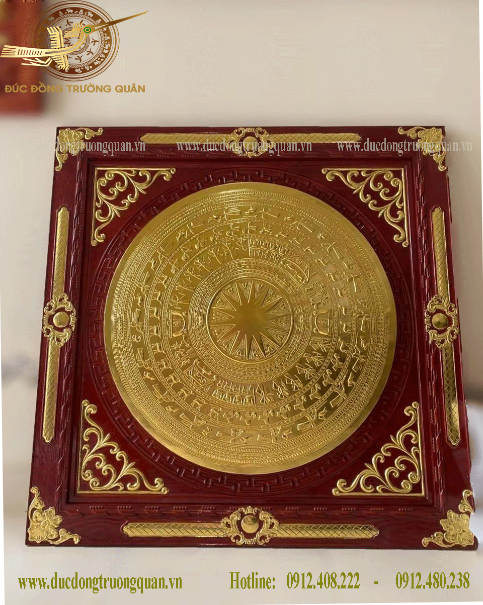 Mặt trống đồng dát vàng