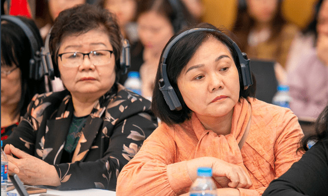 Hội nữ Doanh nghiệp nhỏ và vừa TP Hà Nội tham dự Hội thảo tham vấn về sách trắng về doanh nghiệp nhỏ và vừa do nữ làm chủ tại Việt Nam.