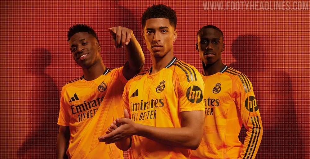 Bộ đồ sân khách Real Madrid 24-25 đã được phát hành