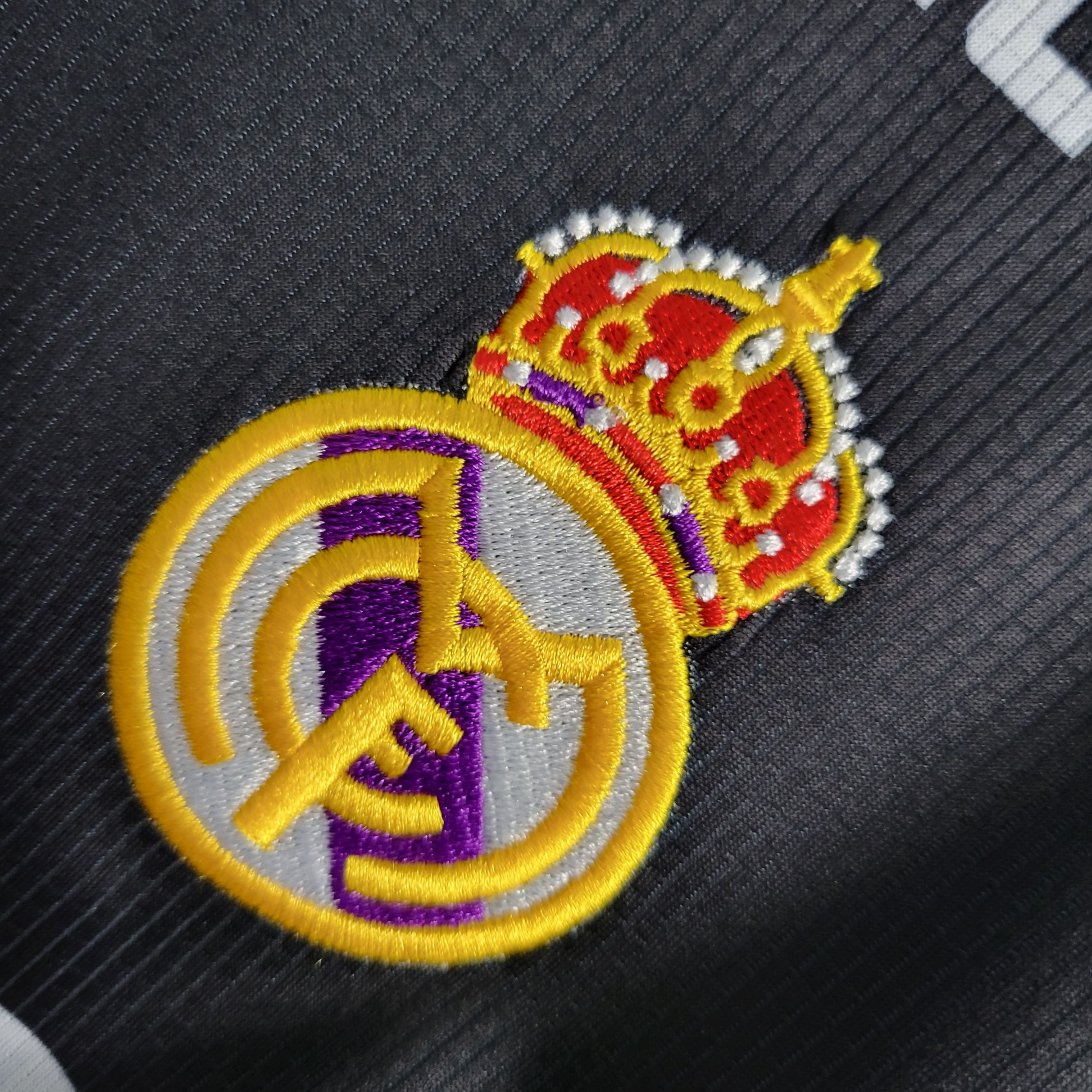 Retro Real Madrid 1997/1998 ( Sân Khách )