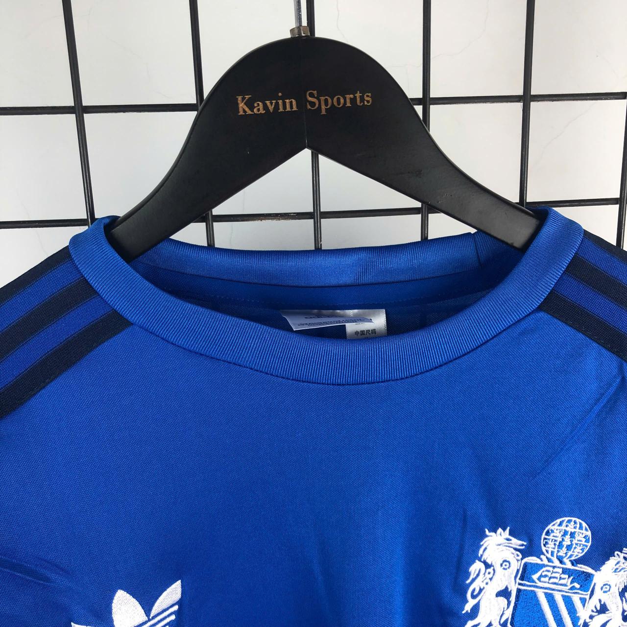Retro Mu Tay Dài ( George Best )