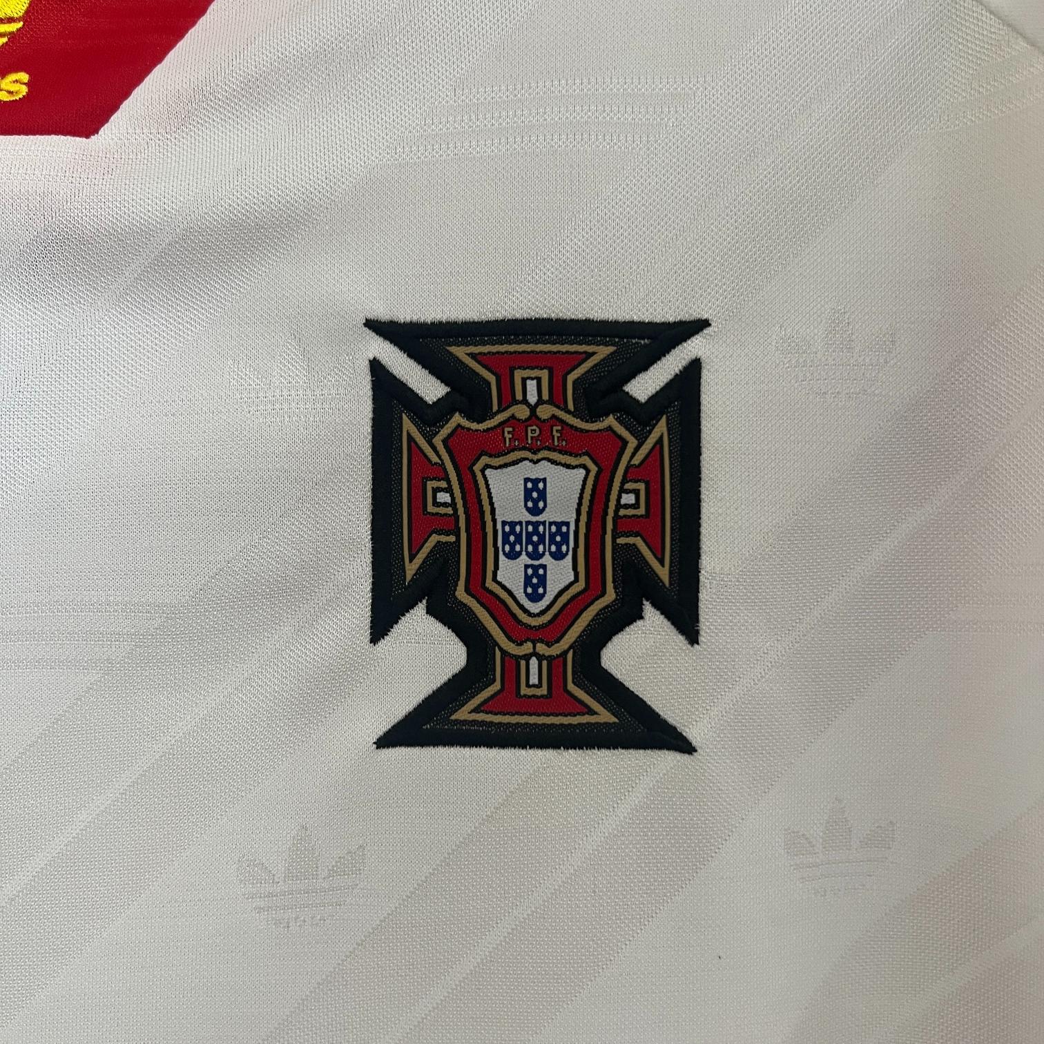 Retro Bồ Đào Nha 1992/1994 ( Sân Khách )