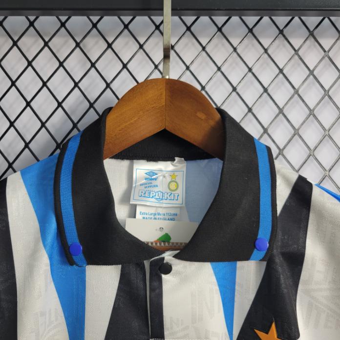 Retro Inter Milan 1992/1993 ( Sân Khách )