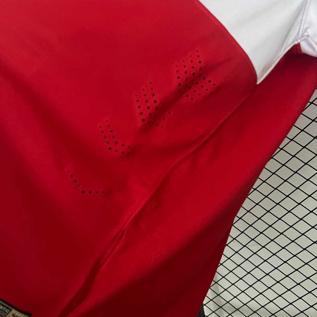 Retro Mỹ 2014 ( Sân Khách )