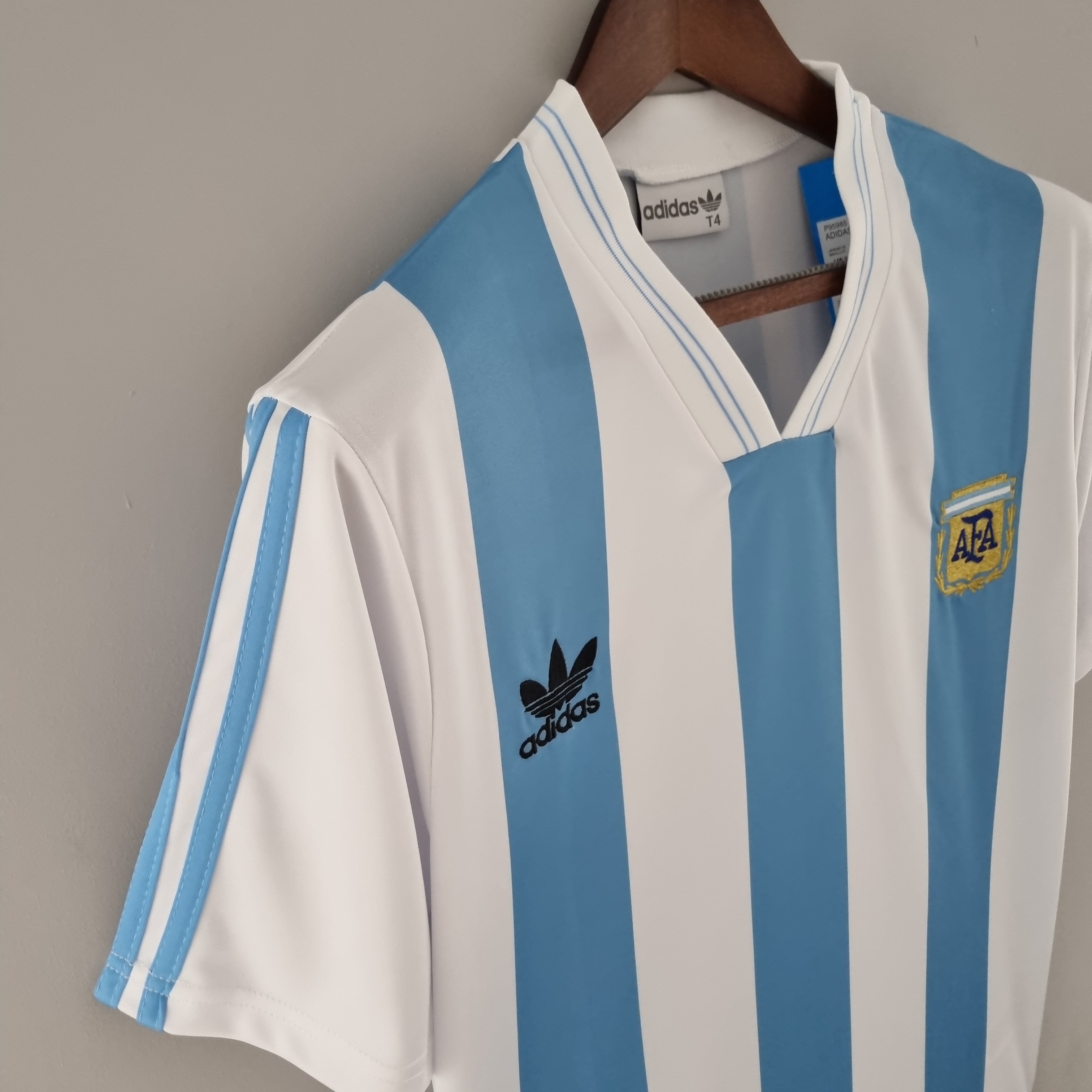 Retro Argentina 1993 ( Sân Nhà )