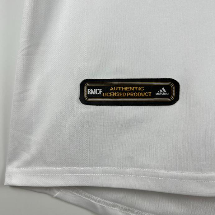 Retro Real Madrid 2001/2002 ( Sân Nhà )