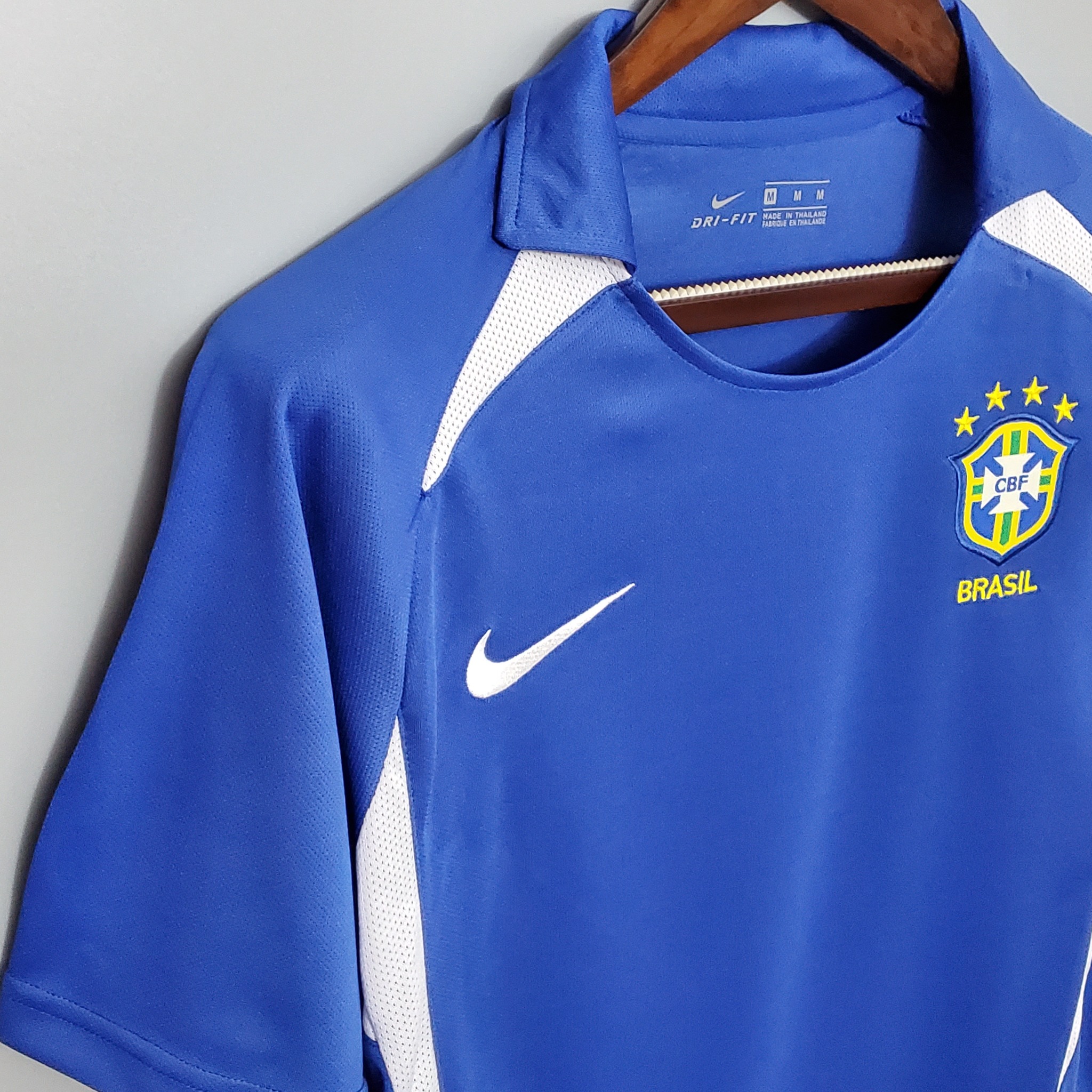 Retro Brazil 2002 ( Sân Khách )