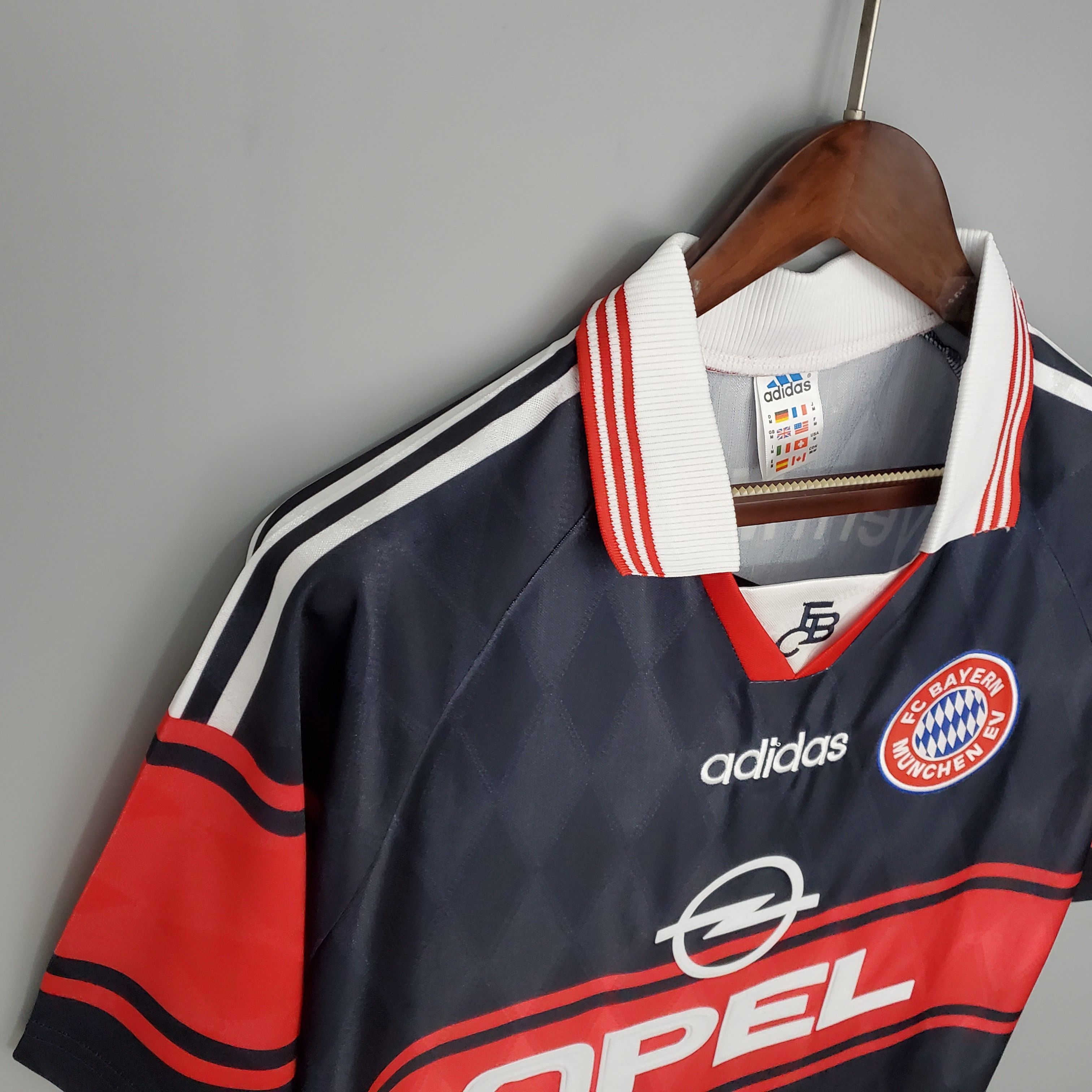 Retro Bayern Munich 1997/1999 ( Sân Khách )