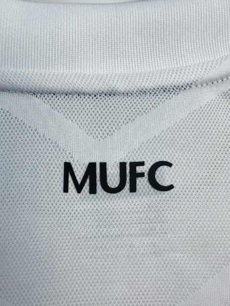 Retro Mu 2010/2011 Tay Dài ( Sân Khách )