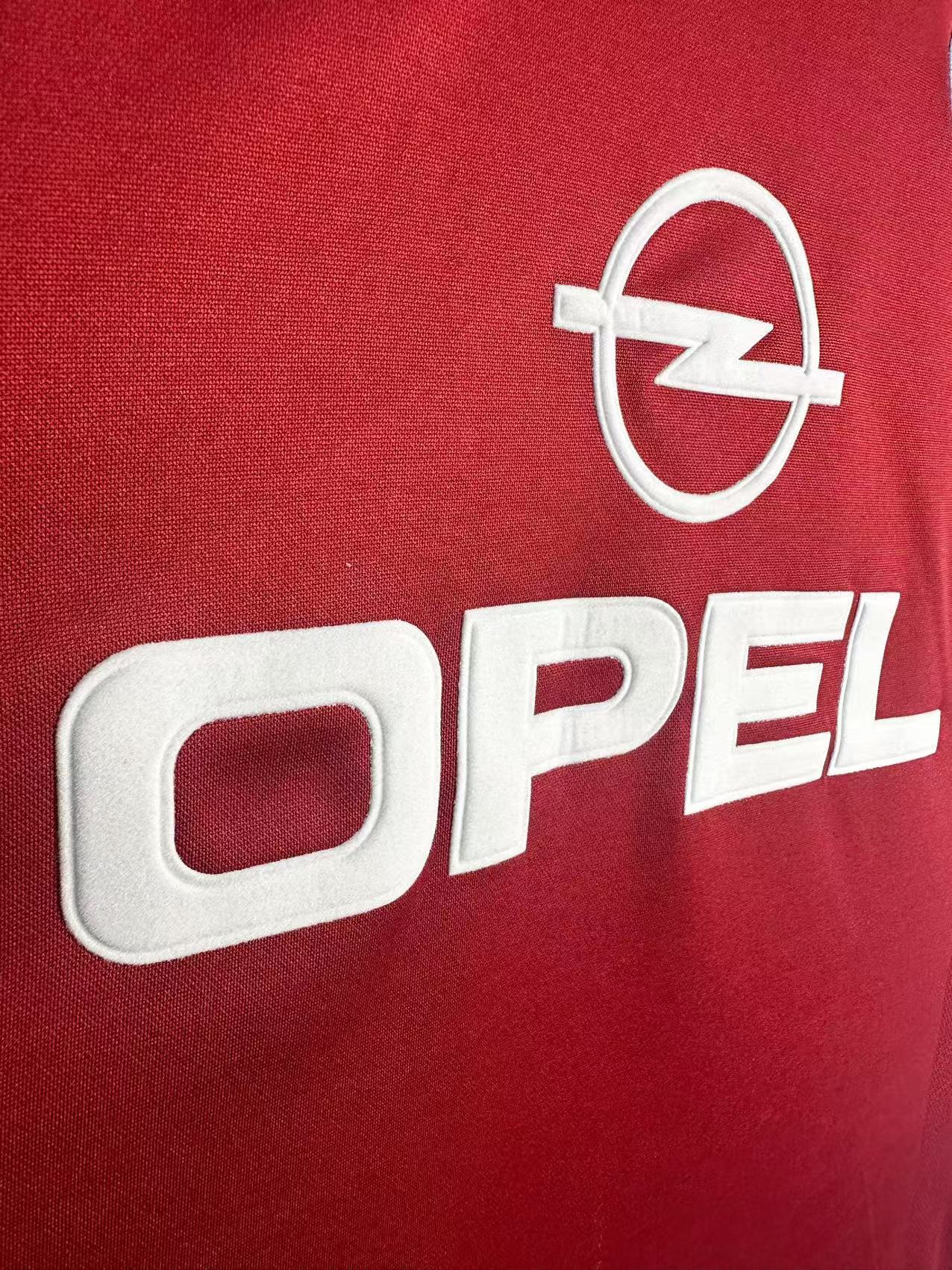 Retro Bayern Munich 2001/2002 ( Sân Nhà )