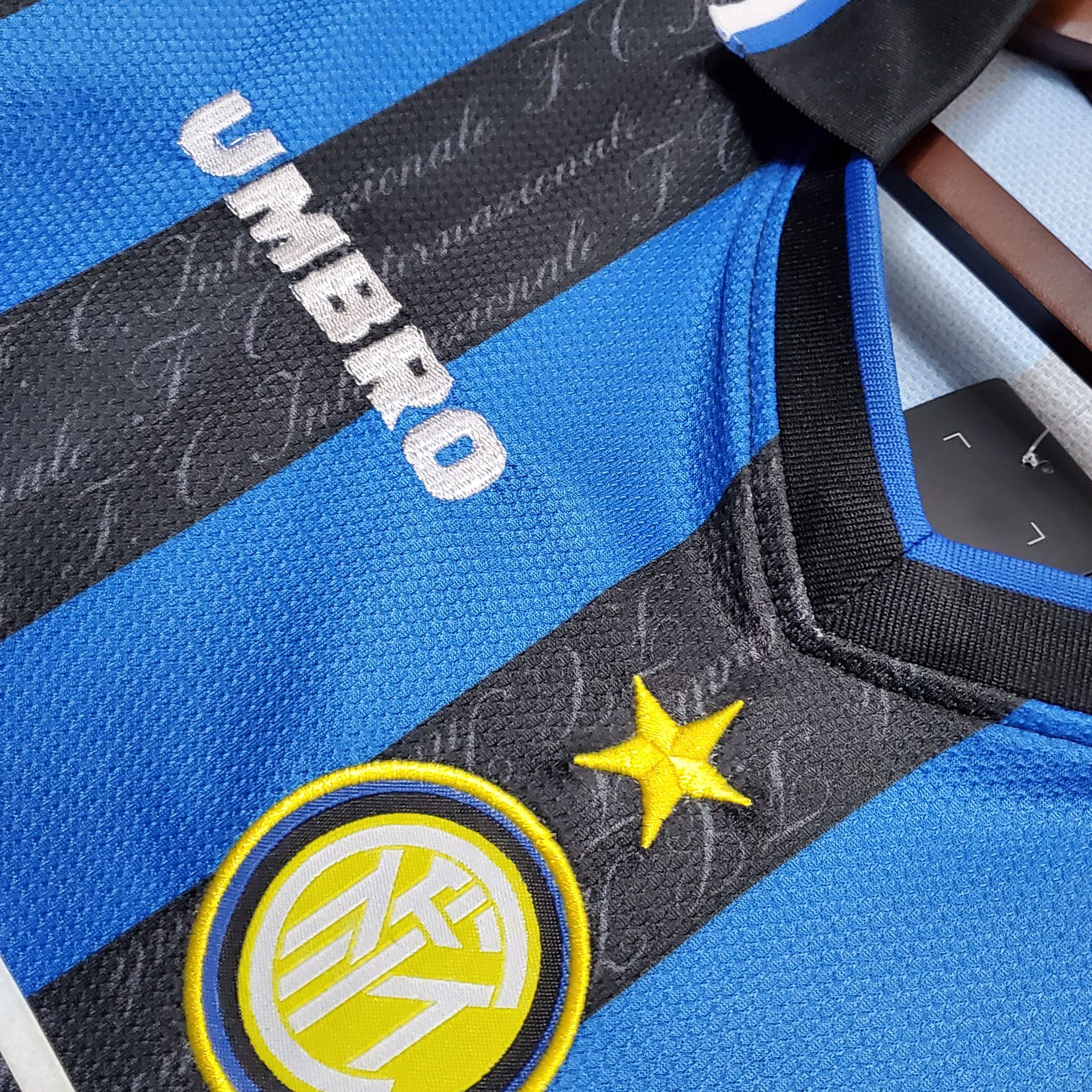 Retro Inter Milan 1997/1998 ( Sân Nhà )