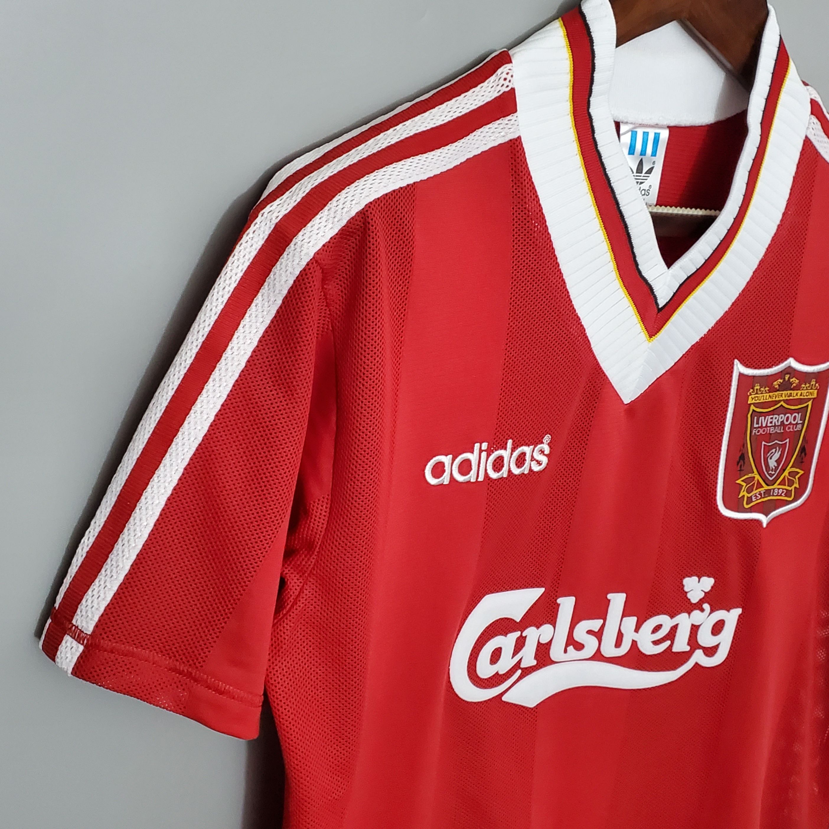 Retro Liverpool 1995/1996 ( Sân Nhà )