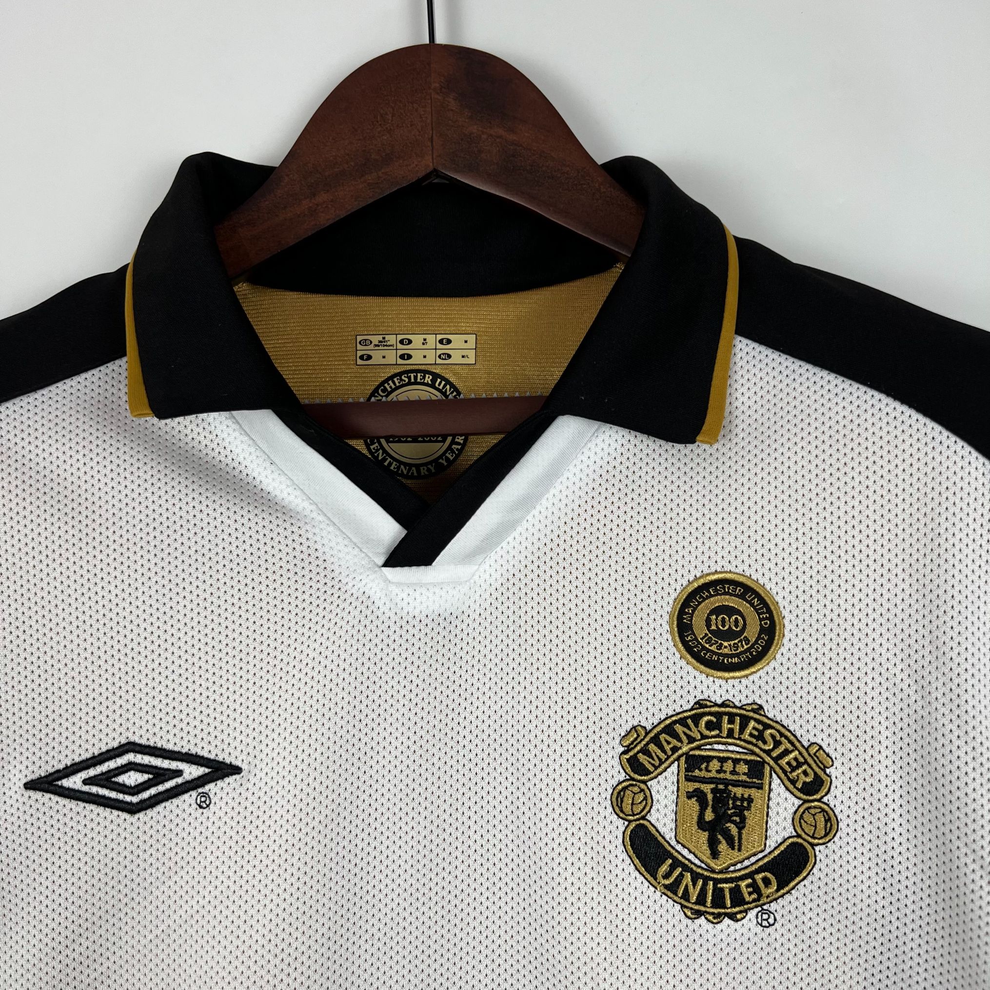 Retro Mu 2001/2002 Tay Dài ( Sân Khách )