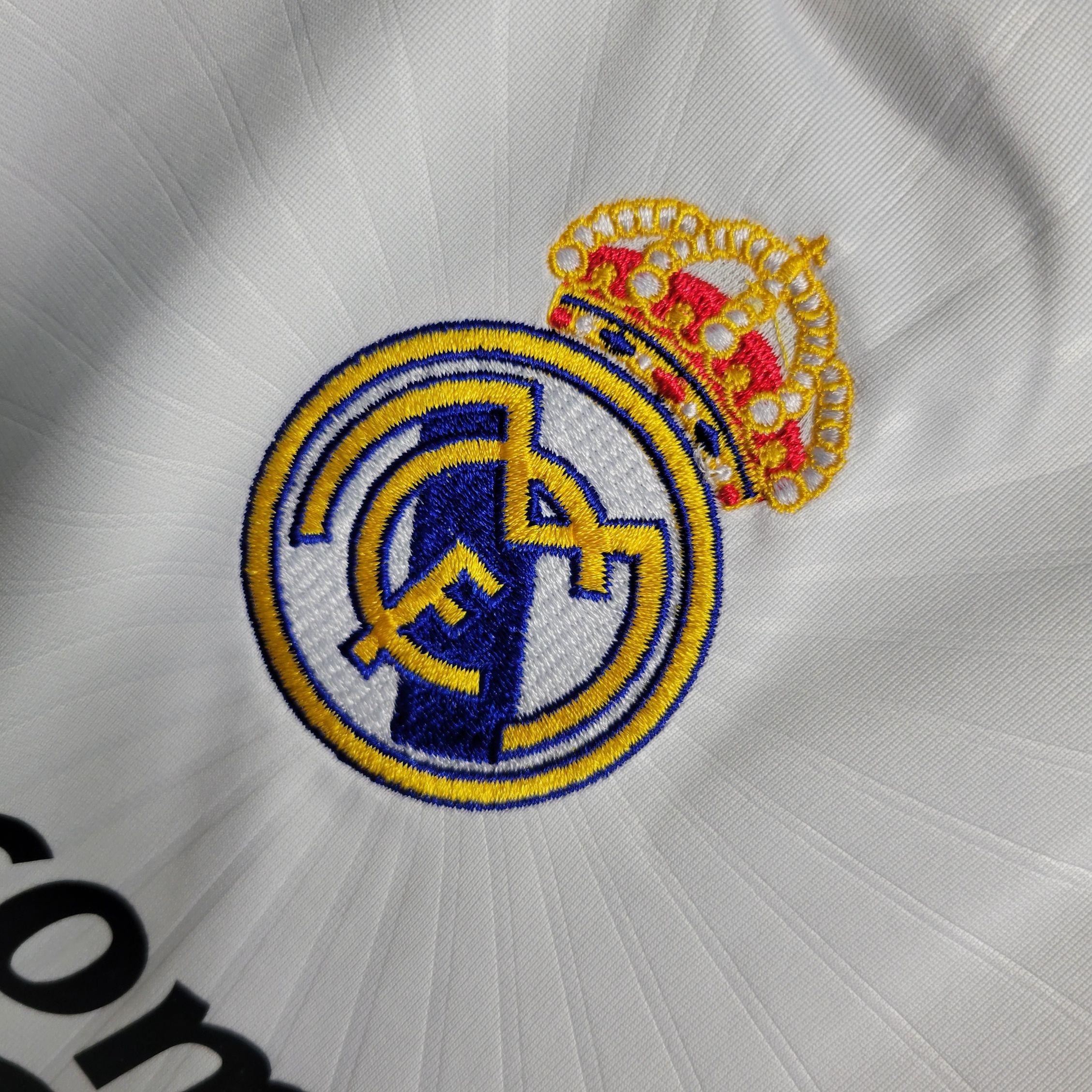 Retro Real Madrid 2010/2011 Tay Dài ( Sân Nhà )