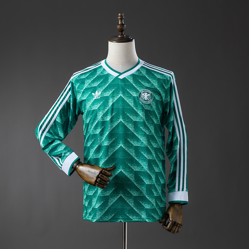 Retro Đức 1990 Tay Dài ( Sân Khách )