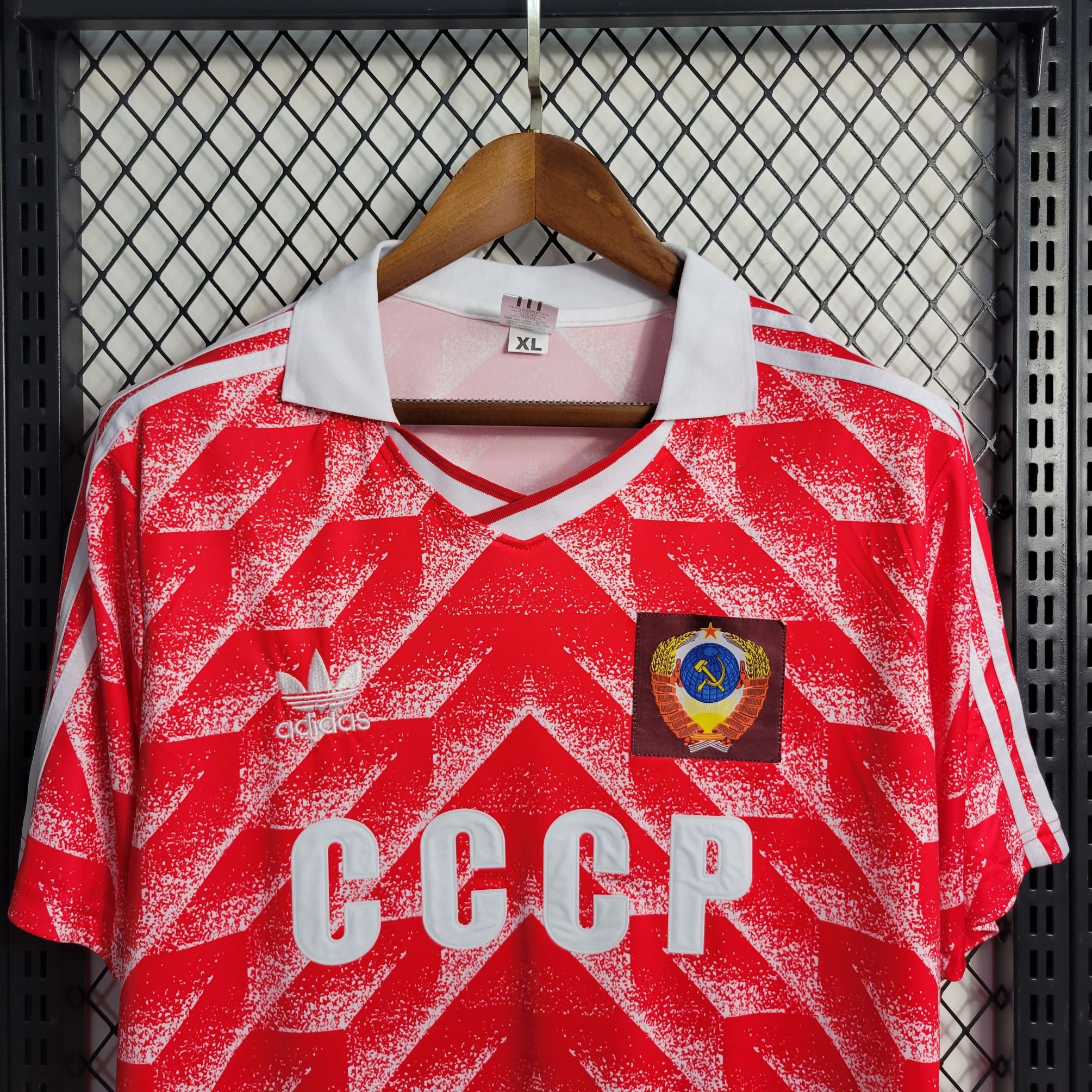 Retro Soviet 1988 ( Sân Nhà )