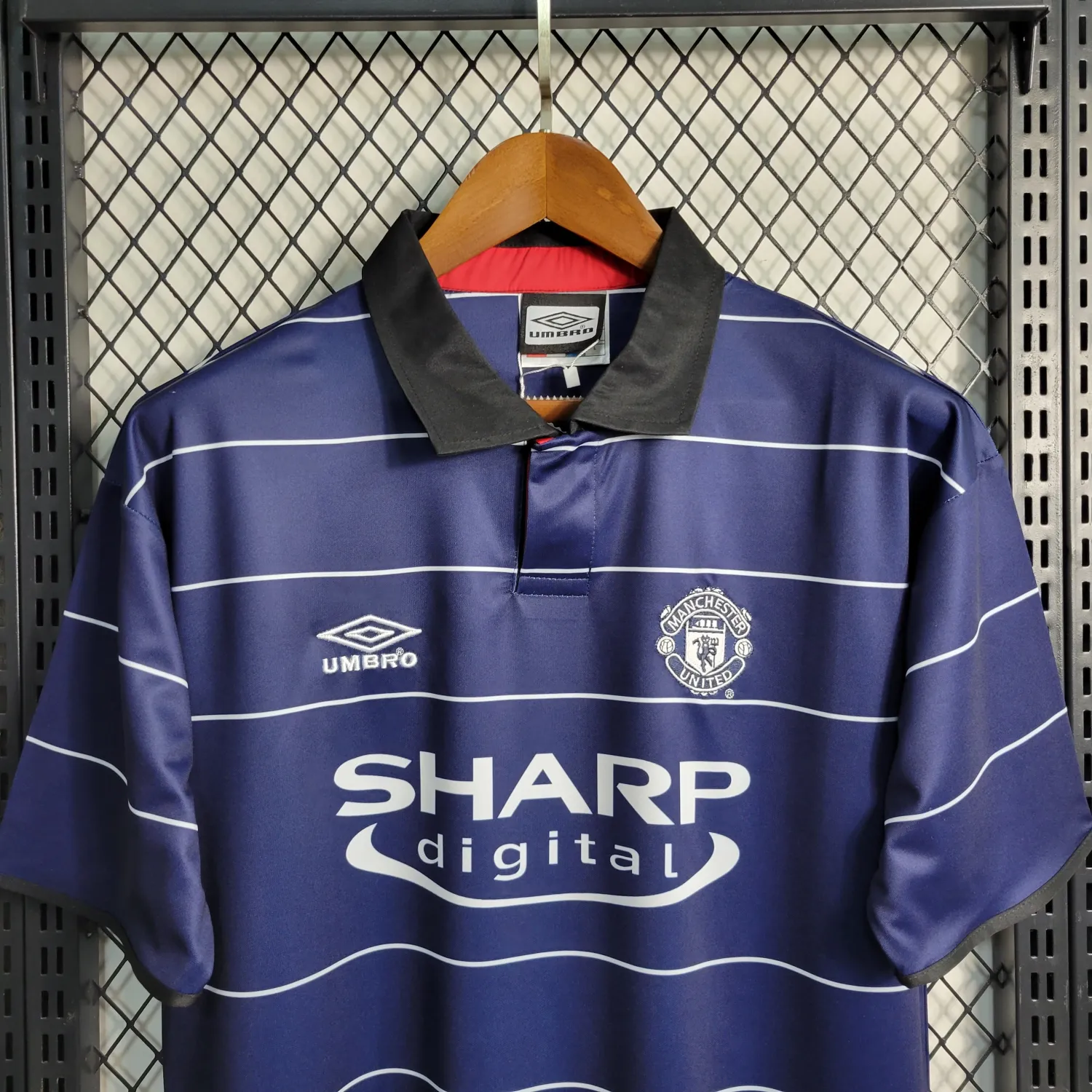 Retro Mu 1999/2000 ( Sân Khách )