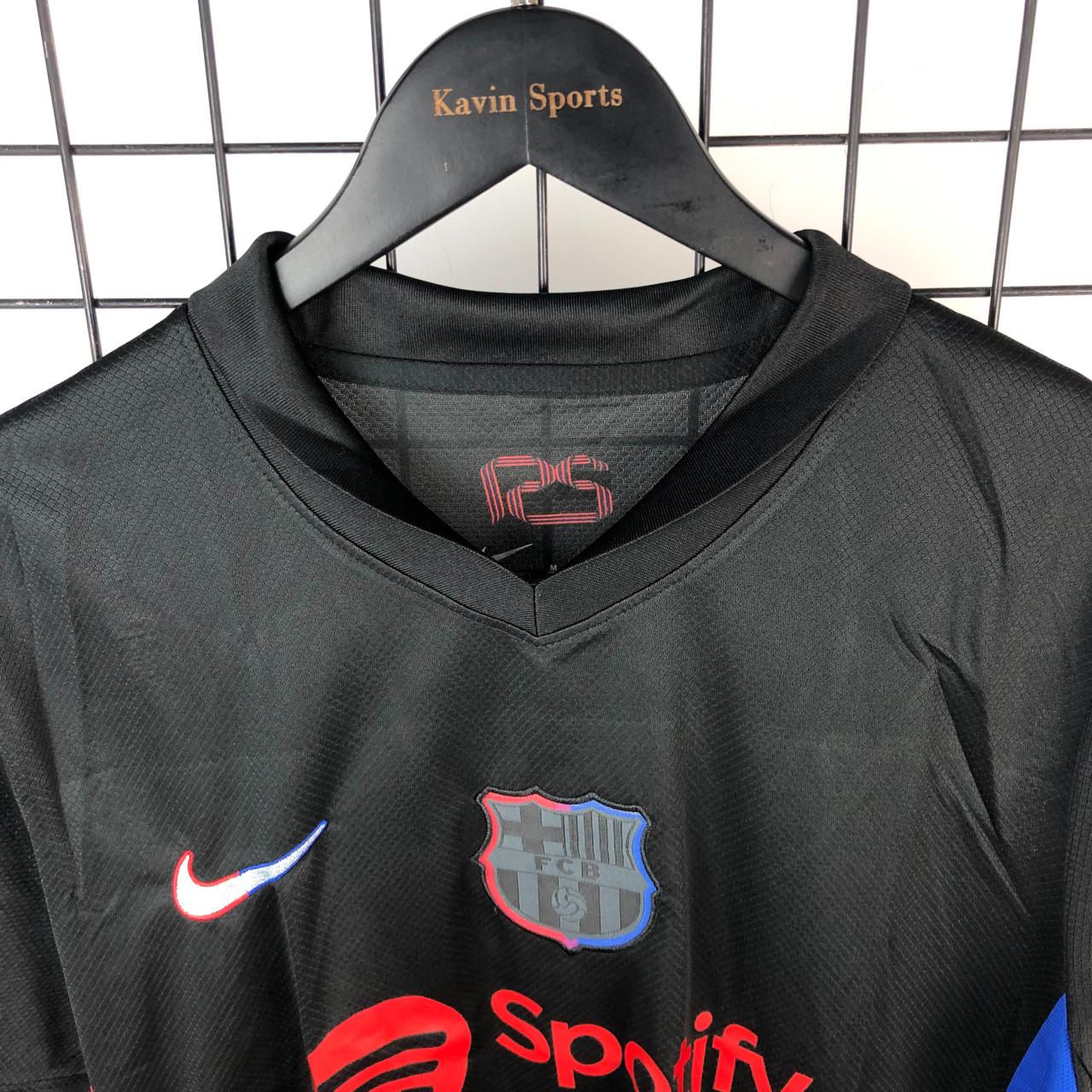 Đồ Fan Barcelona 24/25 ( Sân Khách )