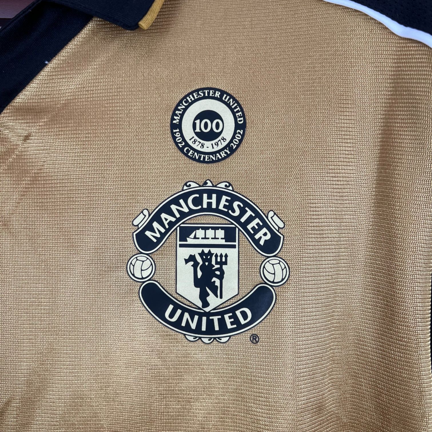 Retro Mu 2001/2002 Tay Dài ( Sân Khách )