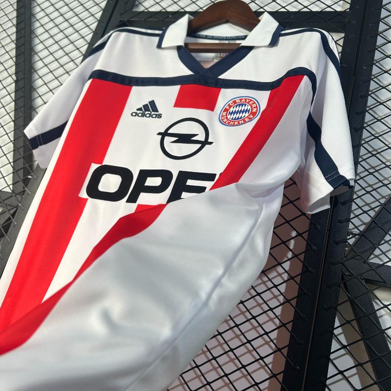 Retro Bayern Munich 2000/2001 ( Sân Khách )