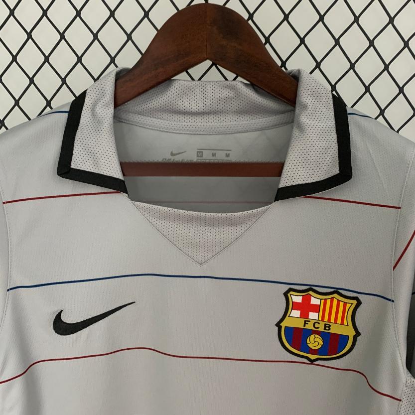 Retro Barcelona 2003/2004 ( Sân Khách )