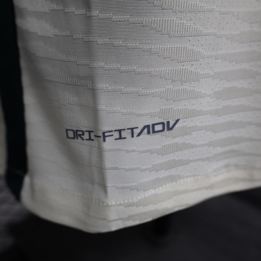 Retro Liverpool 2021/2022 ( Sân Khách )