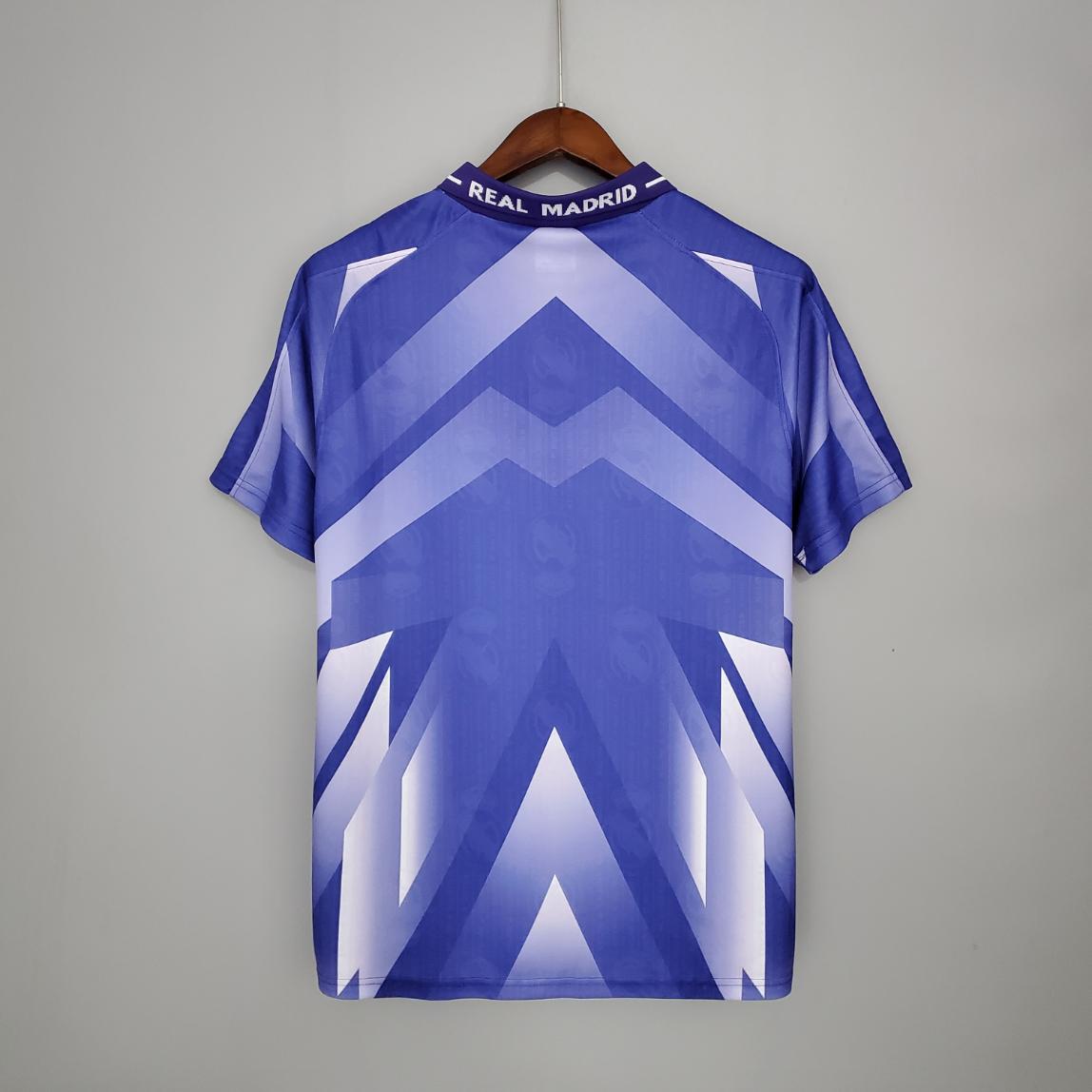 Retro Real Madrid 1996/1997 ( Sân Khách )