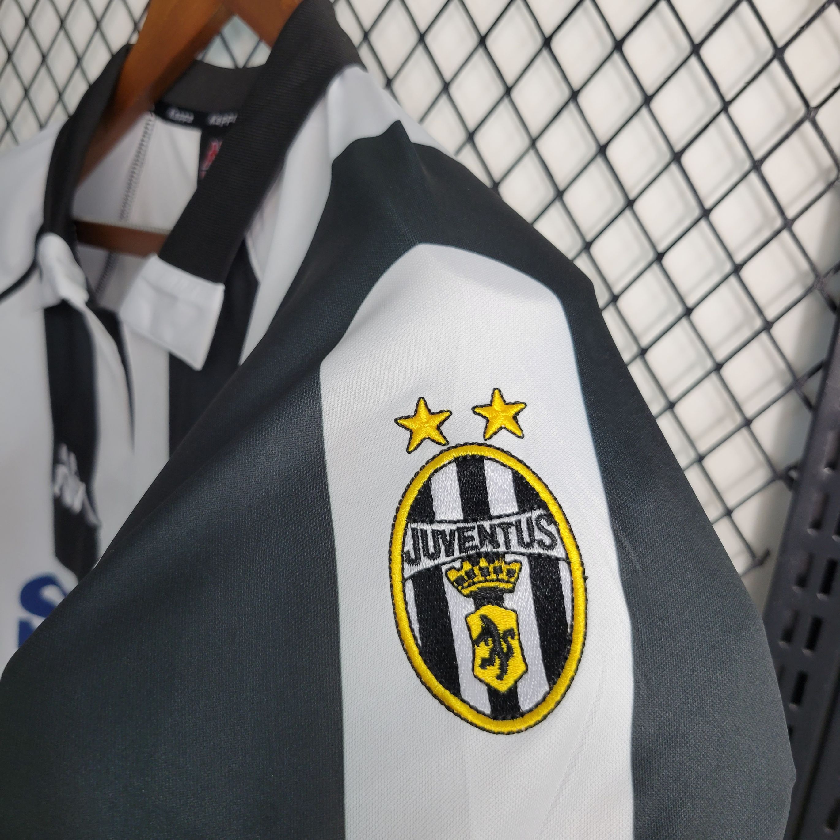 Retro Juventus 1997/1998 ( Sân Nhà )