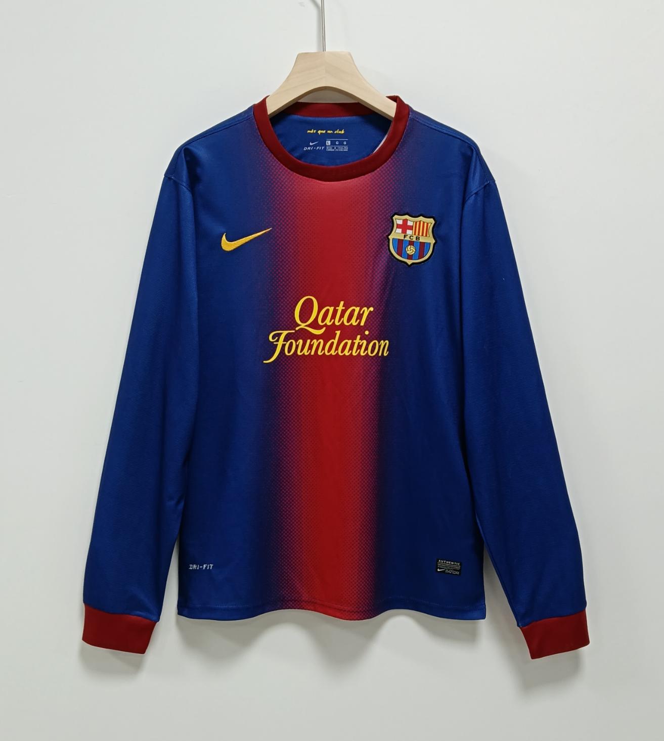 Retro Barcelona 2012/2013 Tay Dài ( Sân Nhà )