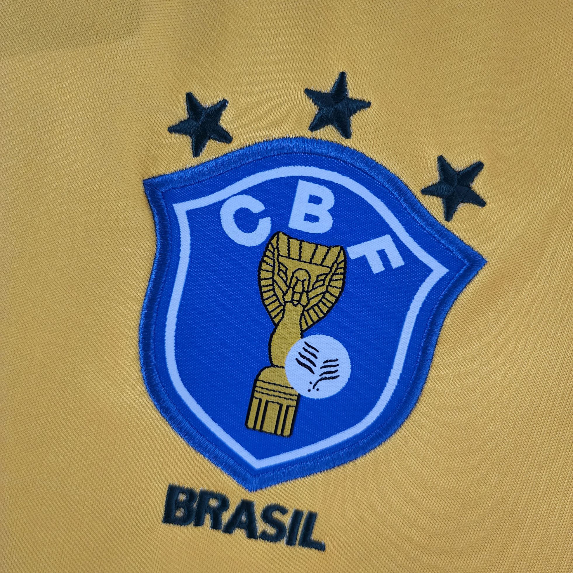 Retro Brazil 1988 ( Sân Nhà )