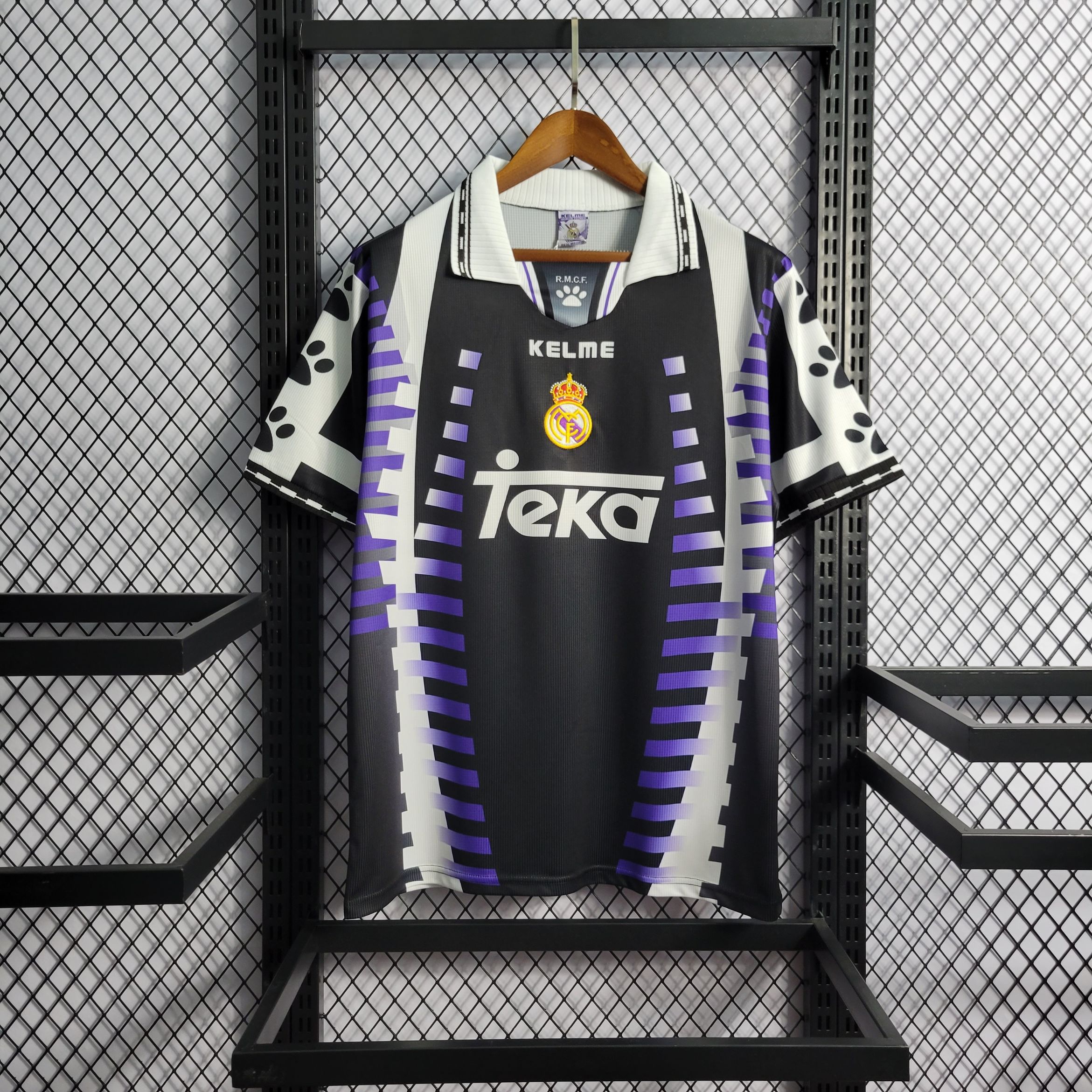 Retro Real Madrid 1997/1998 ( Sân Khách 3 )