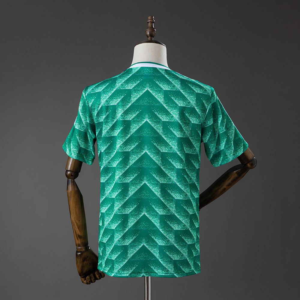 Retro Đức 1990 ( Sân Khách )