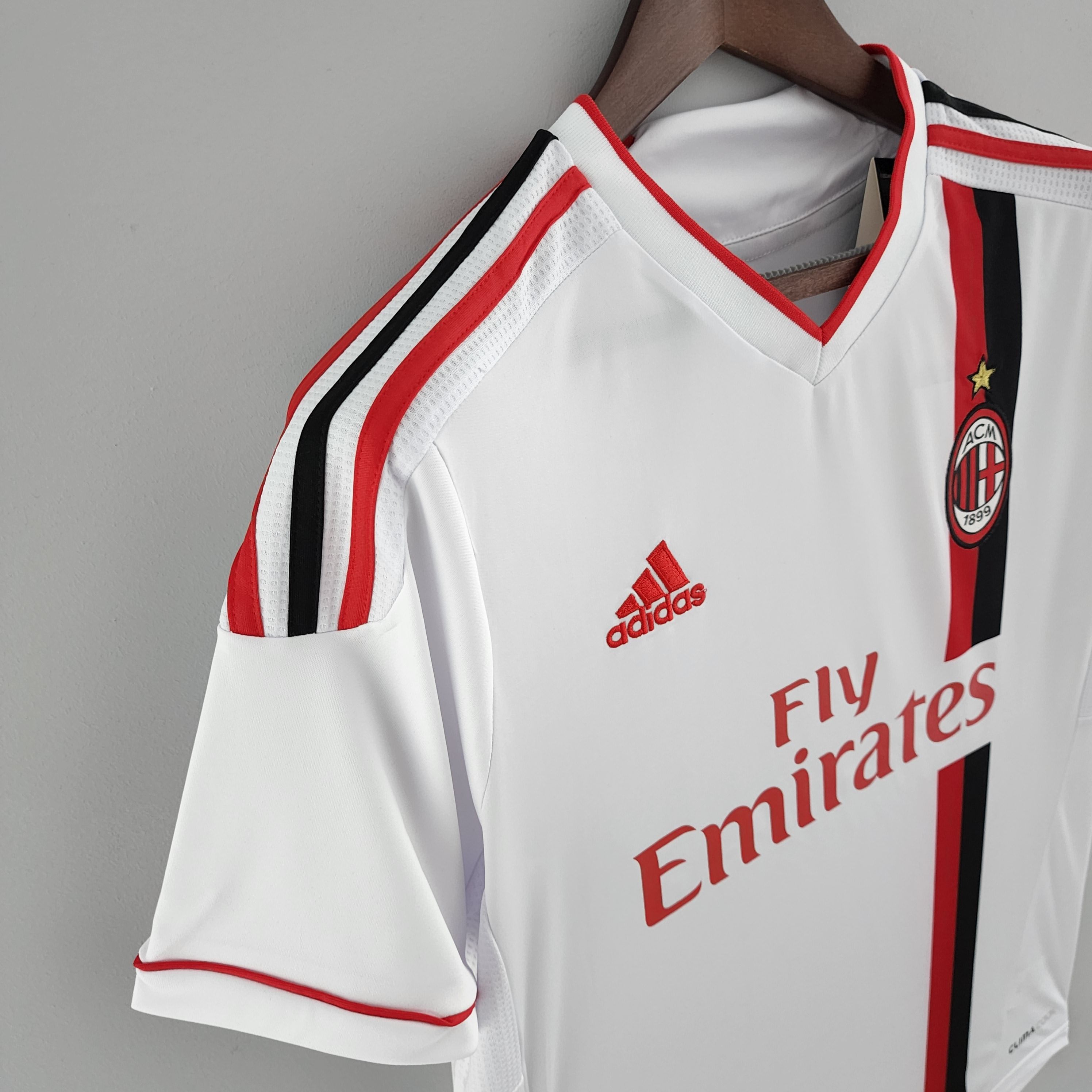 Retro Ac Milan 2011/2012 ( Sân Khách )