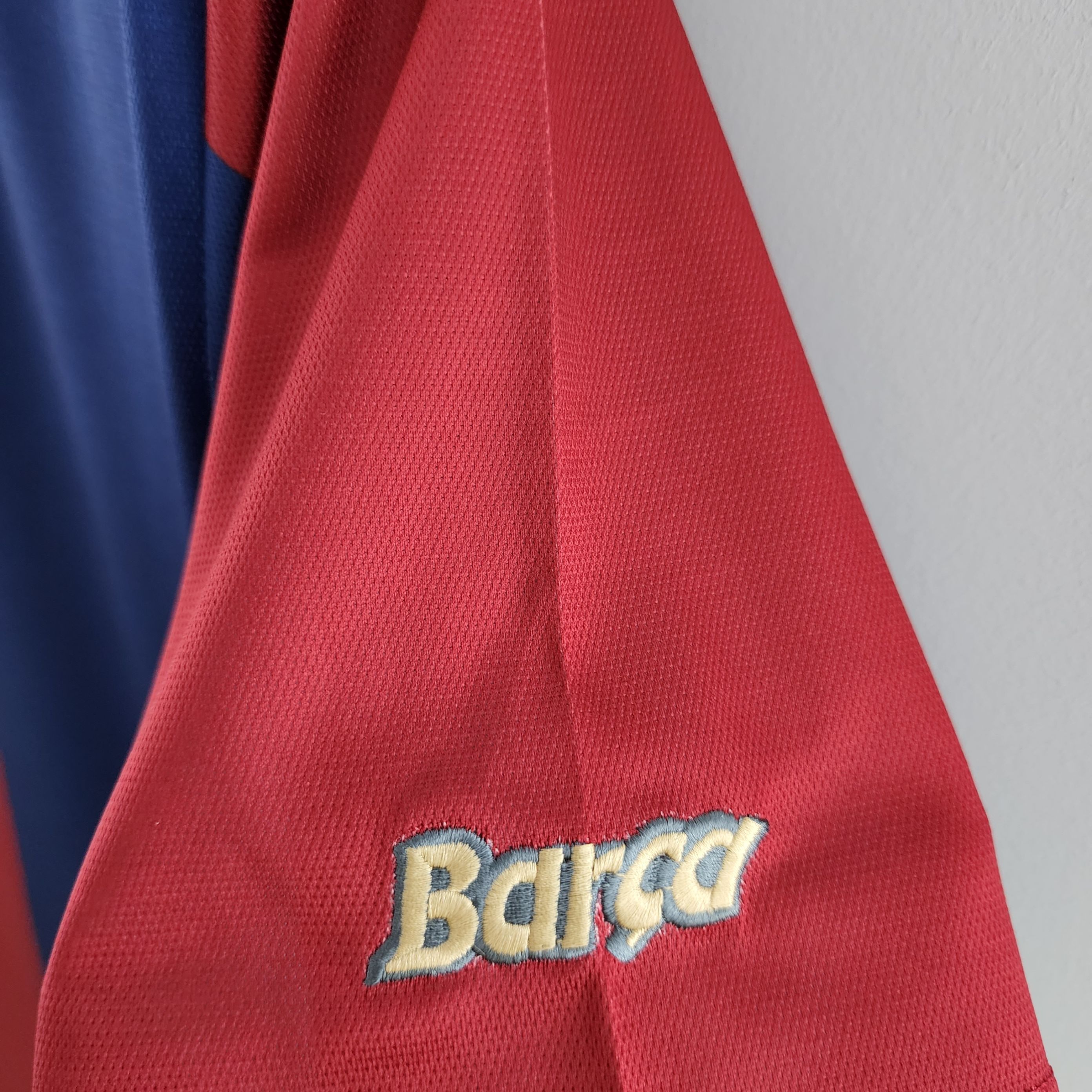 Retro Barcelona 1998/1999 ( Sân Nhà )