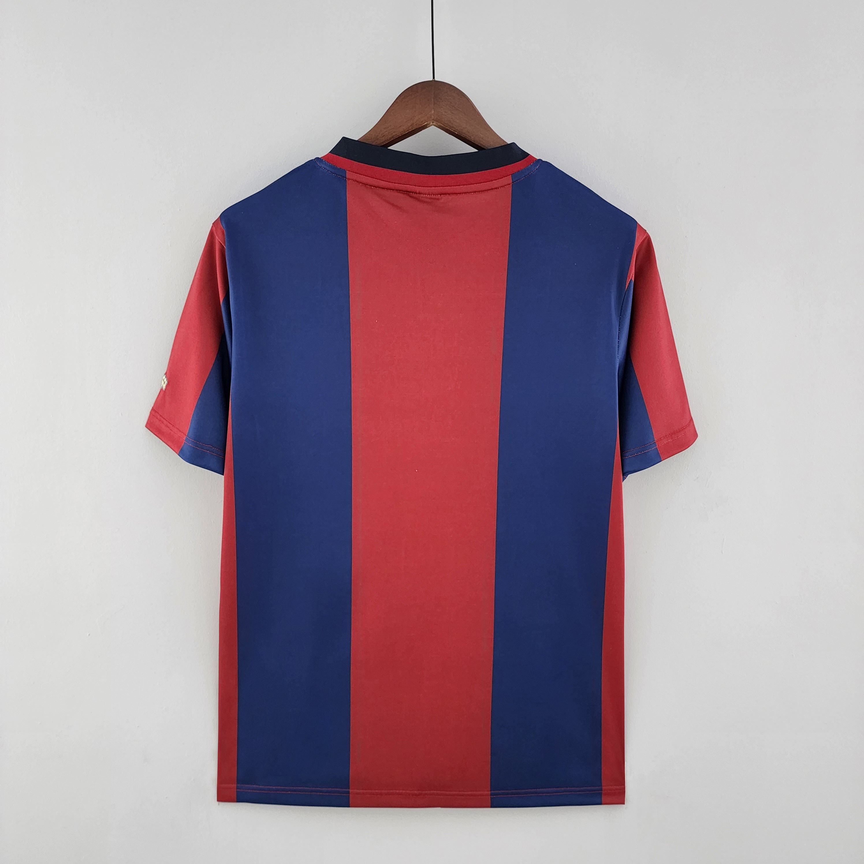 Retro Barcelona 1998/1999 ( Sân Nhà )