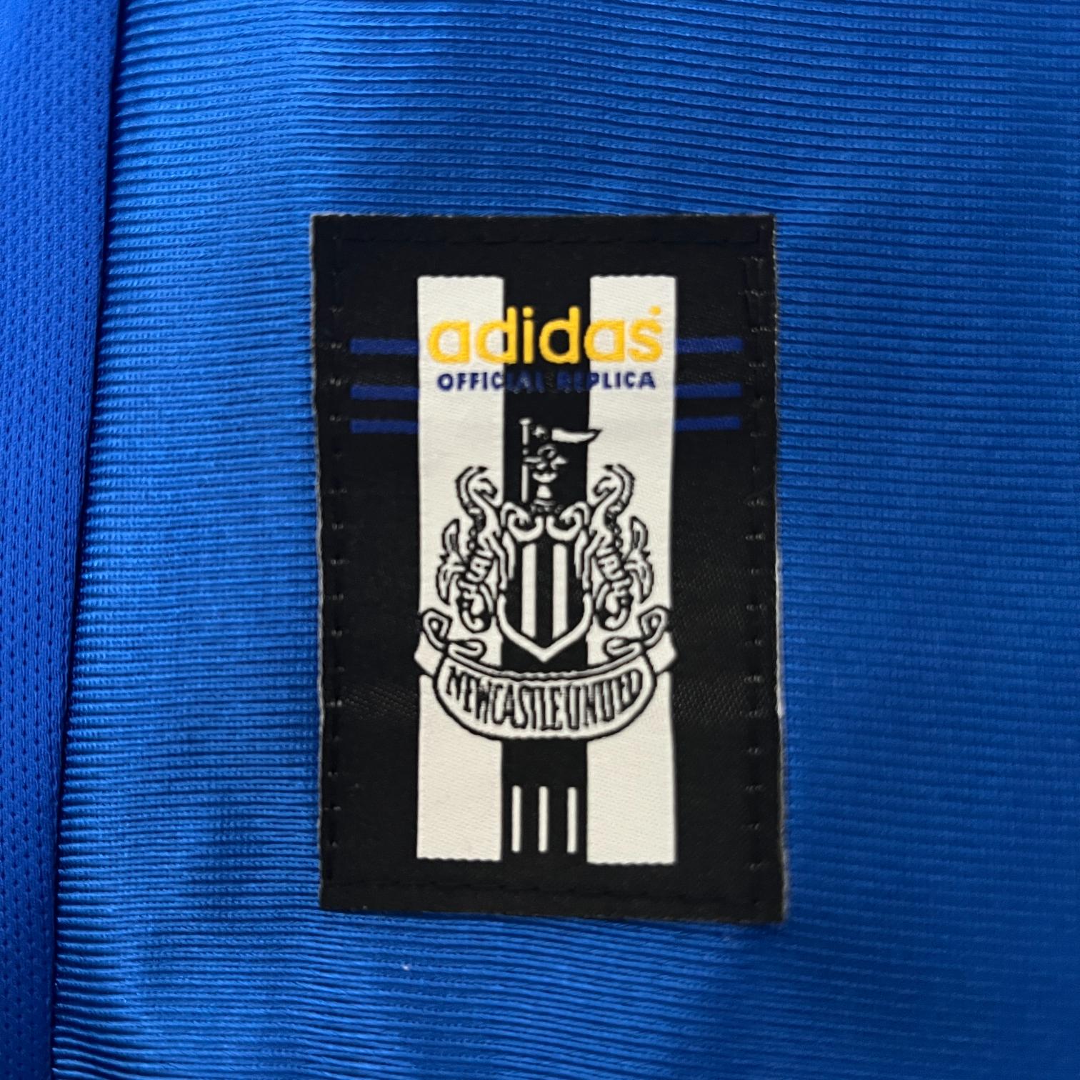 Retro NewCastle 1998/1999 ( Sân Khách )