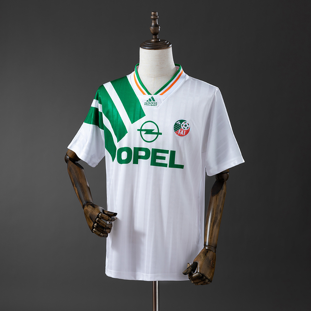 Retro Ireland 1992 ( Sân Khách )