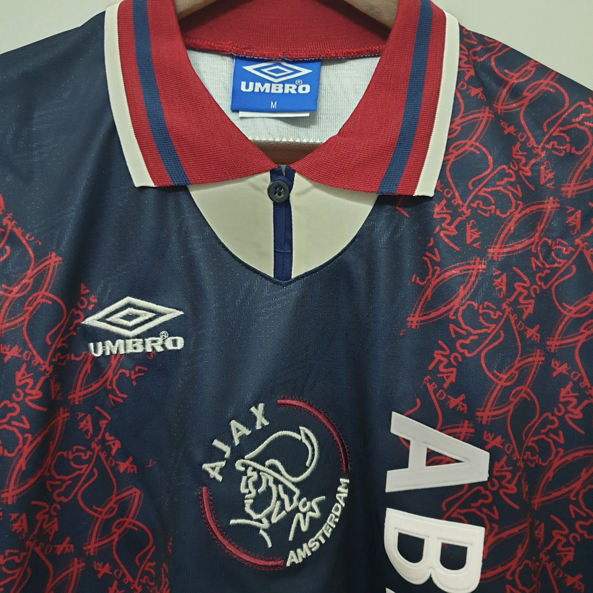 Retro Ajax 1995/1996 ( Sân Khách )