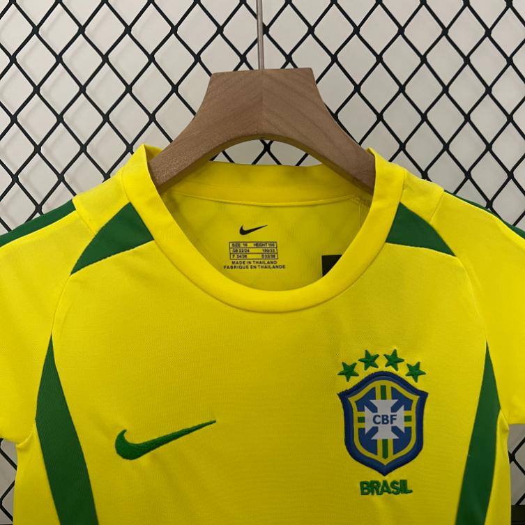 Bộ Kids Brazil 2002 ( Sân Nhà )