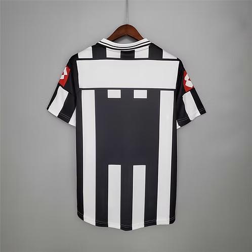 Retro Juventus 2001/2002 ( Sân Nhà )