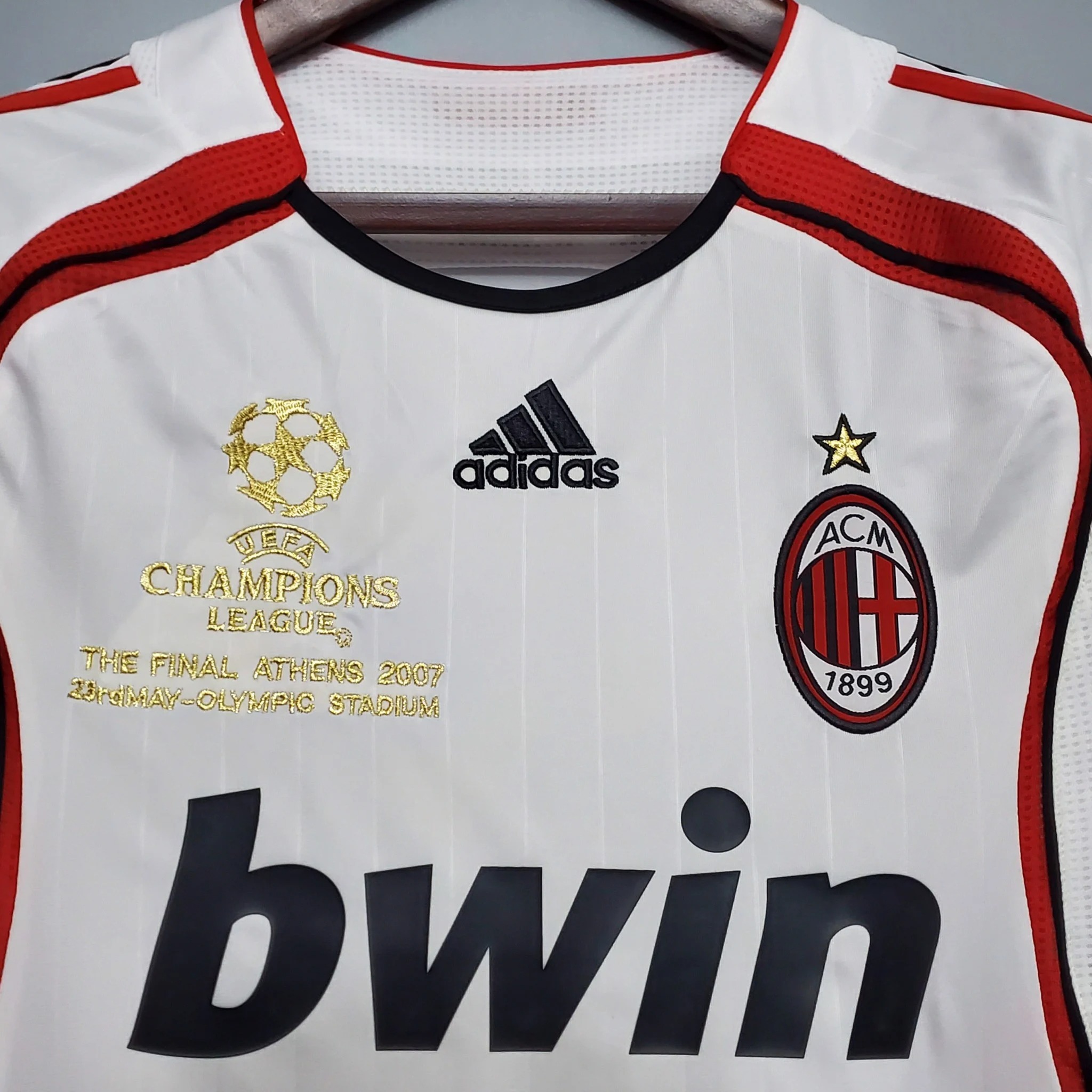 Retro Ac Milan 2006/2007 ( Sân Khách )