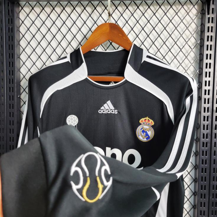 Retro Real Madrid 2006/2007 Tay Dài ( Sân Khách )