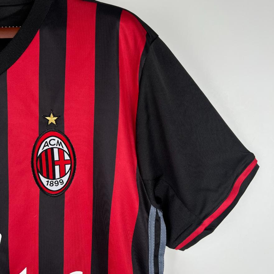 Retro Ac Milan 2016/2017 ( Sân Nhà )