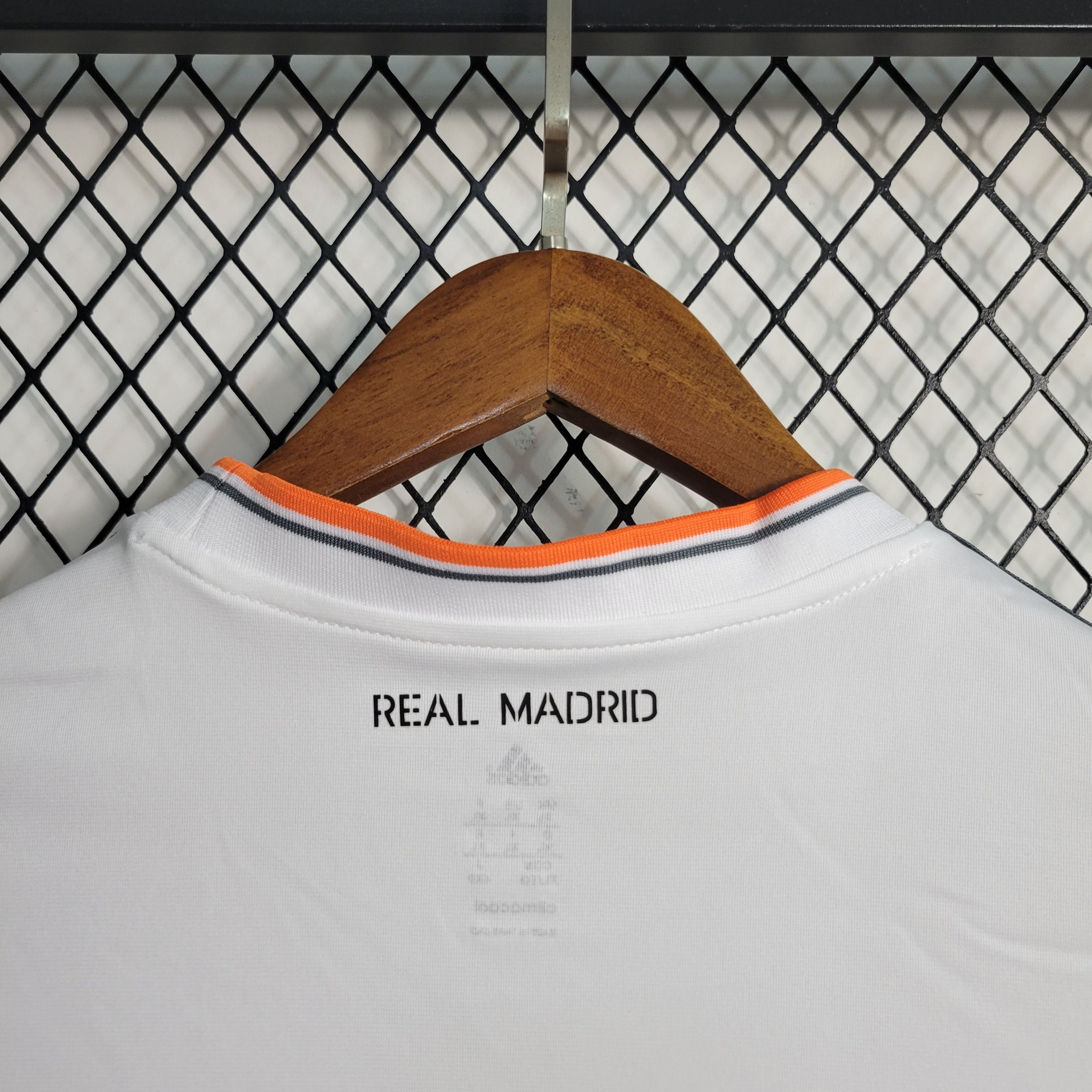 Retro Real Madrid 2013/2014 ( Sân Nhà )