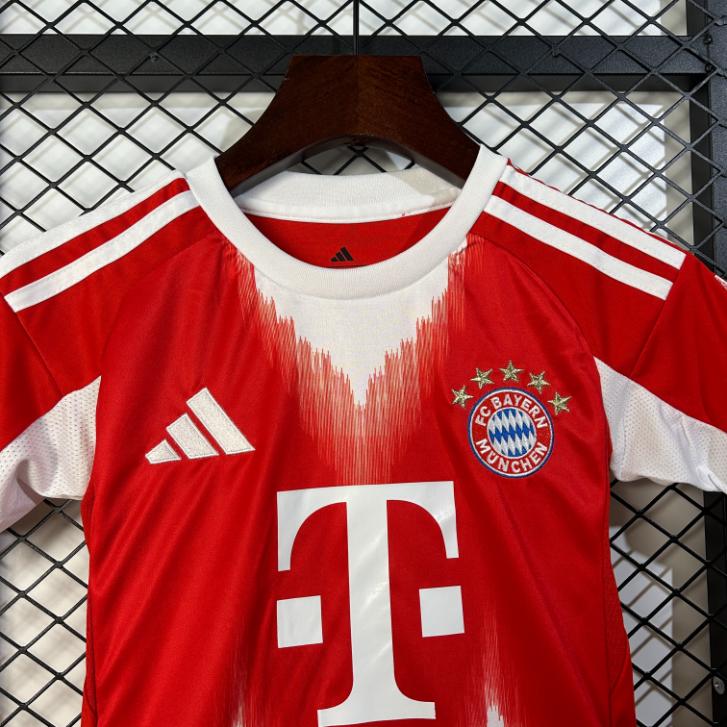 Bộ Kids Bayern Munich 25/26 ( Sân Nhà )