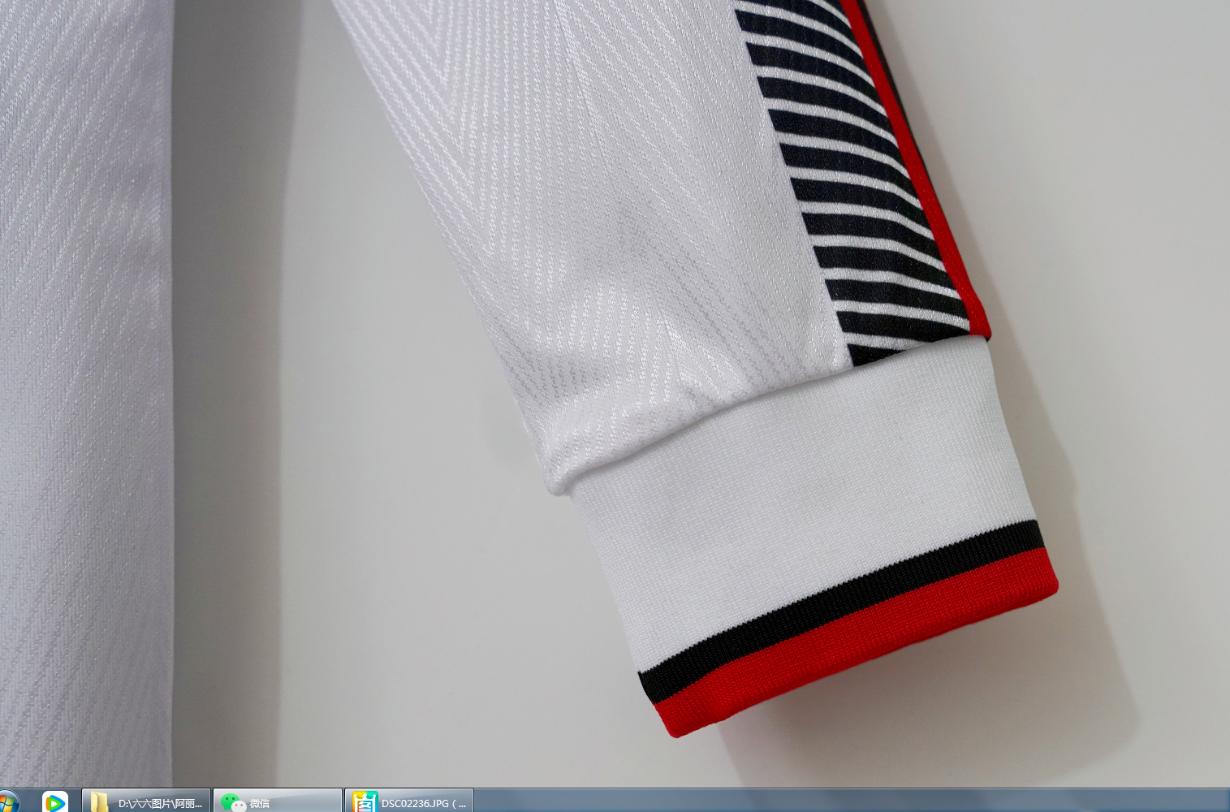Retro Ac Milan 1997/1998 Tay Dài ( Sân Khách )