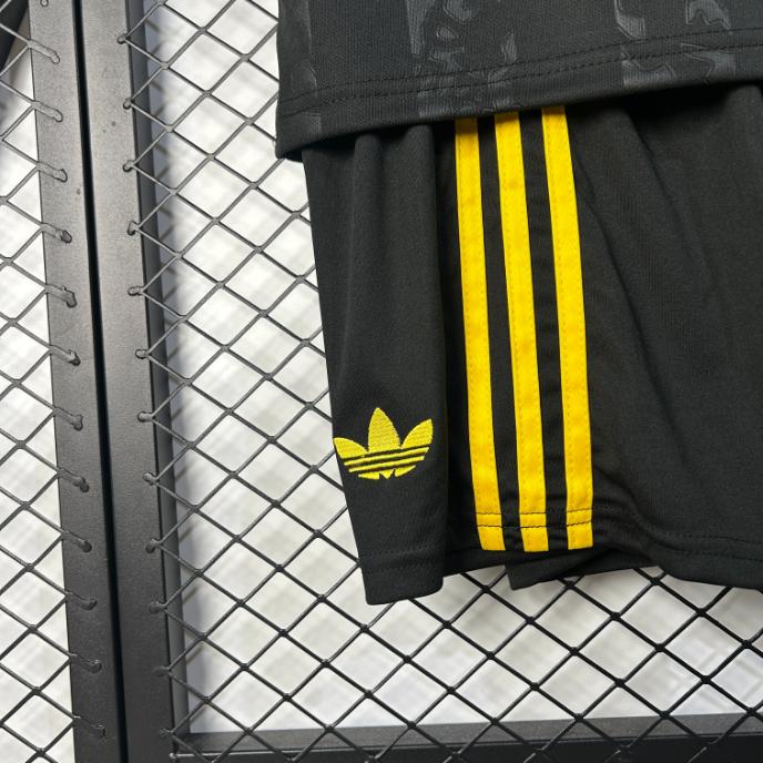 Bộ Kids MU 25/26 ( Sân Khách )