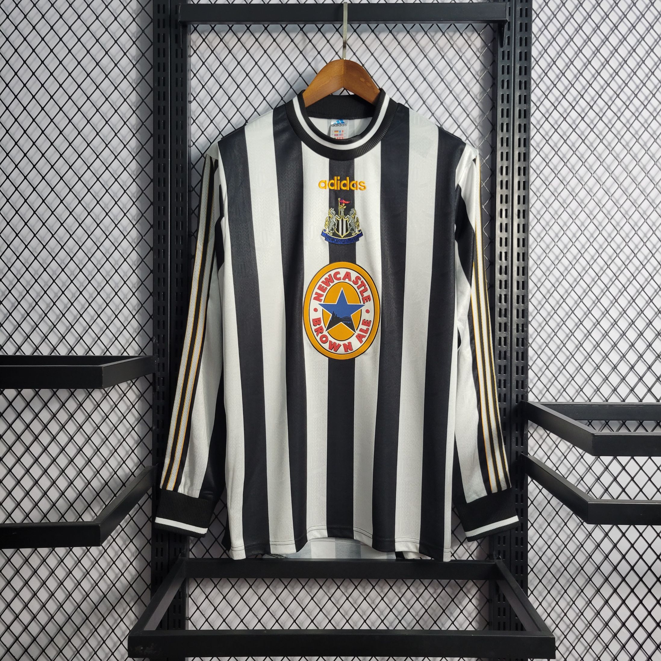 Retro NewCastle 1997/1999 Tay Dài ( Sân Nhà )