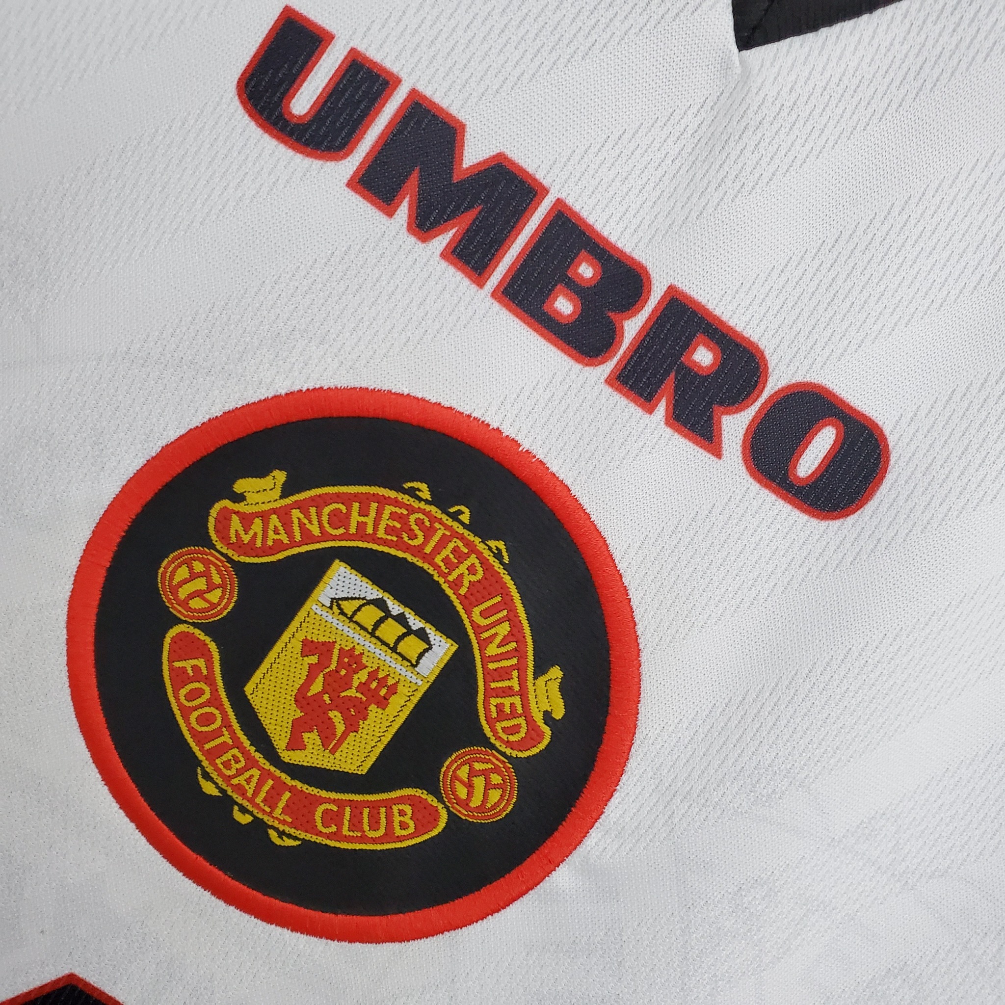 Retro Mu 1996/1997 ( Sân Khách )