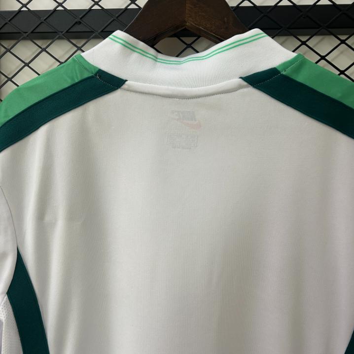 Retro Nigeria 1998 ( Sân Khách )